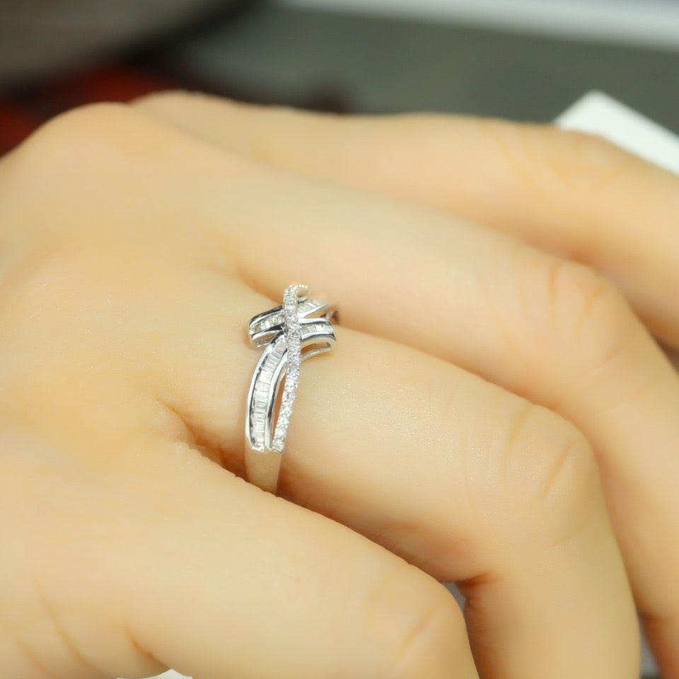 14k Gold 0.40 Ct Natural H Diamond Ring - 5