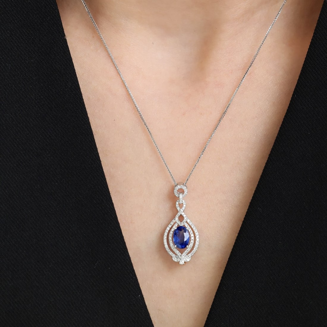 14k Gold 1.05 Ctw Natural Sapphire & Diamond Necklace - 2