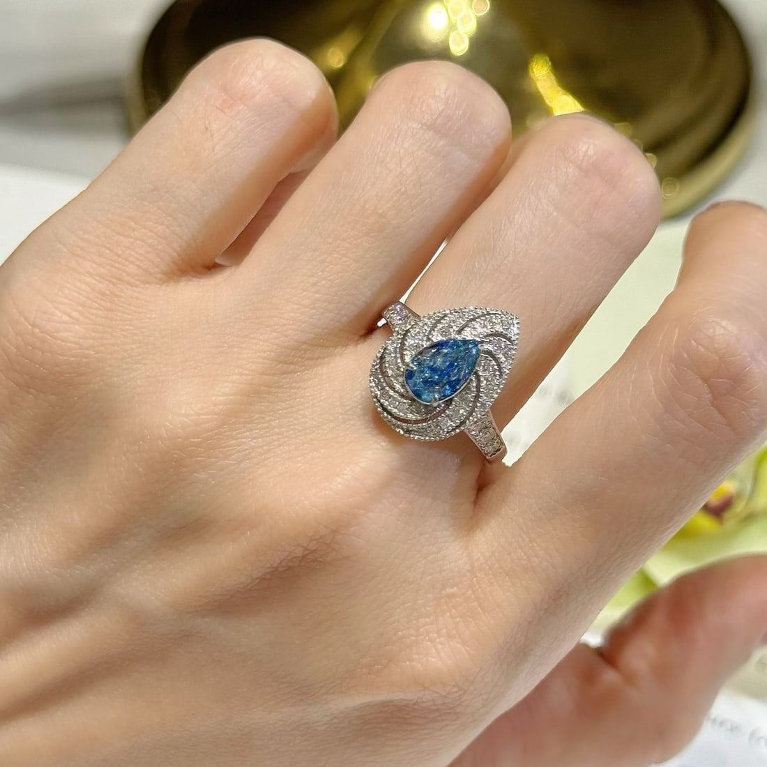 14k Gold 1.44 Ctw Natural Blue Diamond & Diamond Ring - 4