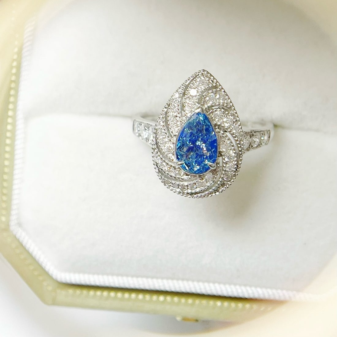 14k Gold 1.44 Ctw Natural Blue Diamond & Diamond Ring - 5