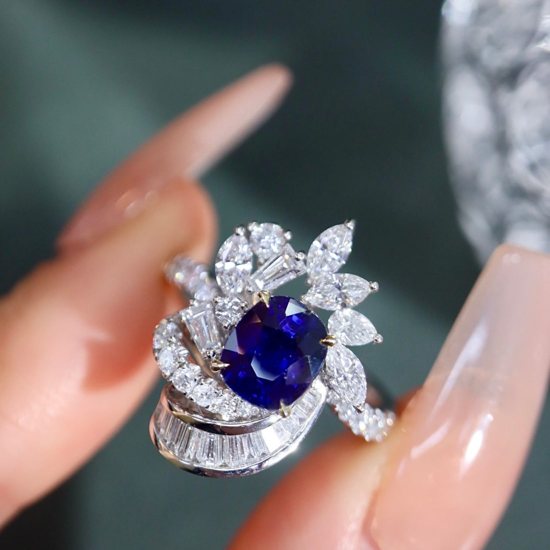 14k Gold 2.60 Ctw Natural Sapphire & Diamond Ring - 5