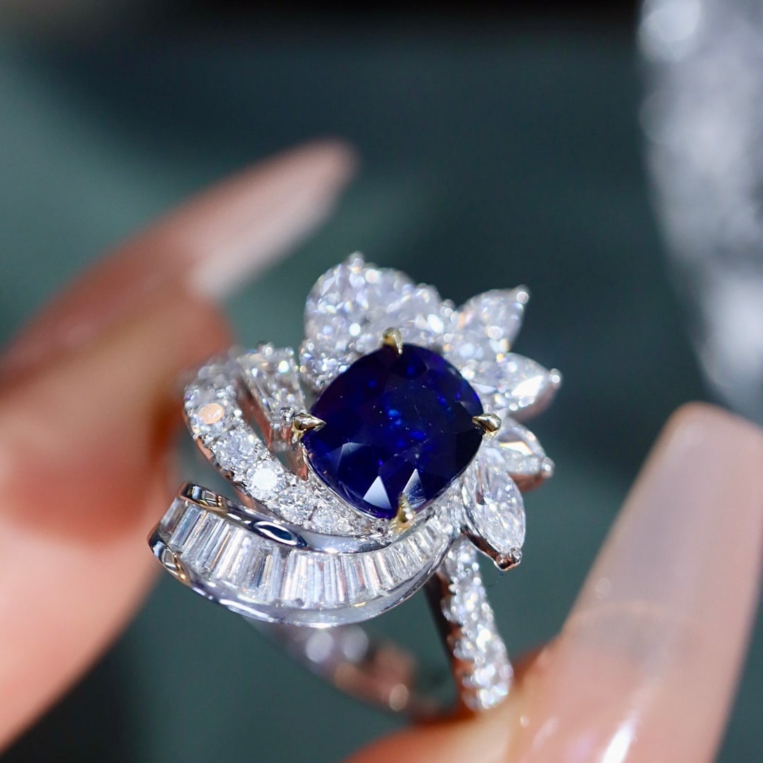 14k Gold 2.60 Ctw Natural Sapphire & Diamond Ring - 6