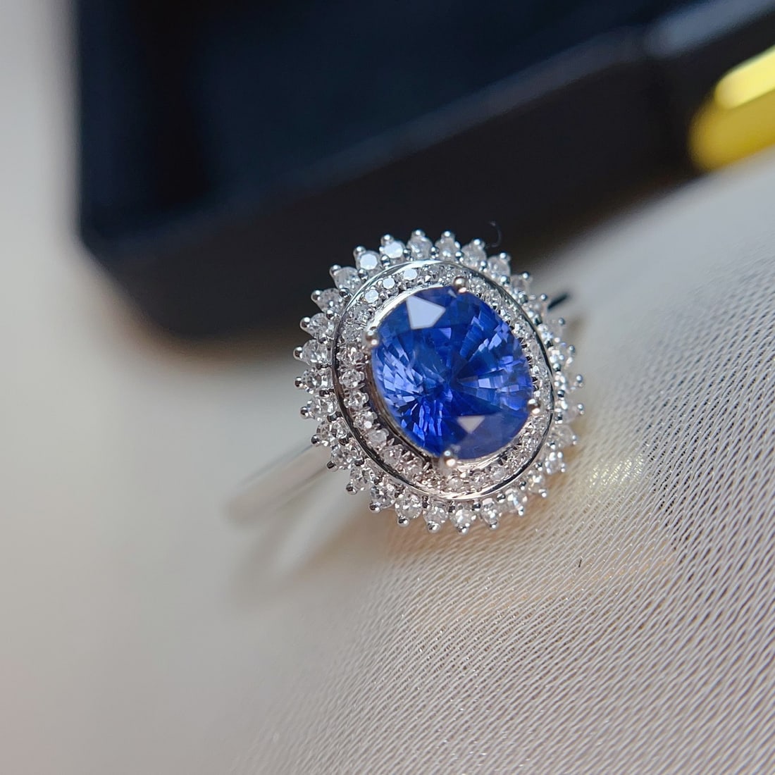 14k Gold 1.55 Ct Natural Sapphire & Diamond Ring - 5