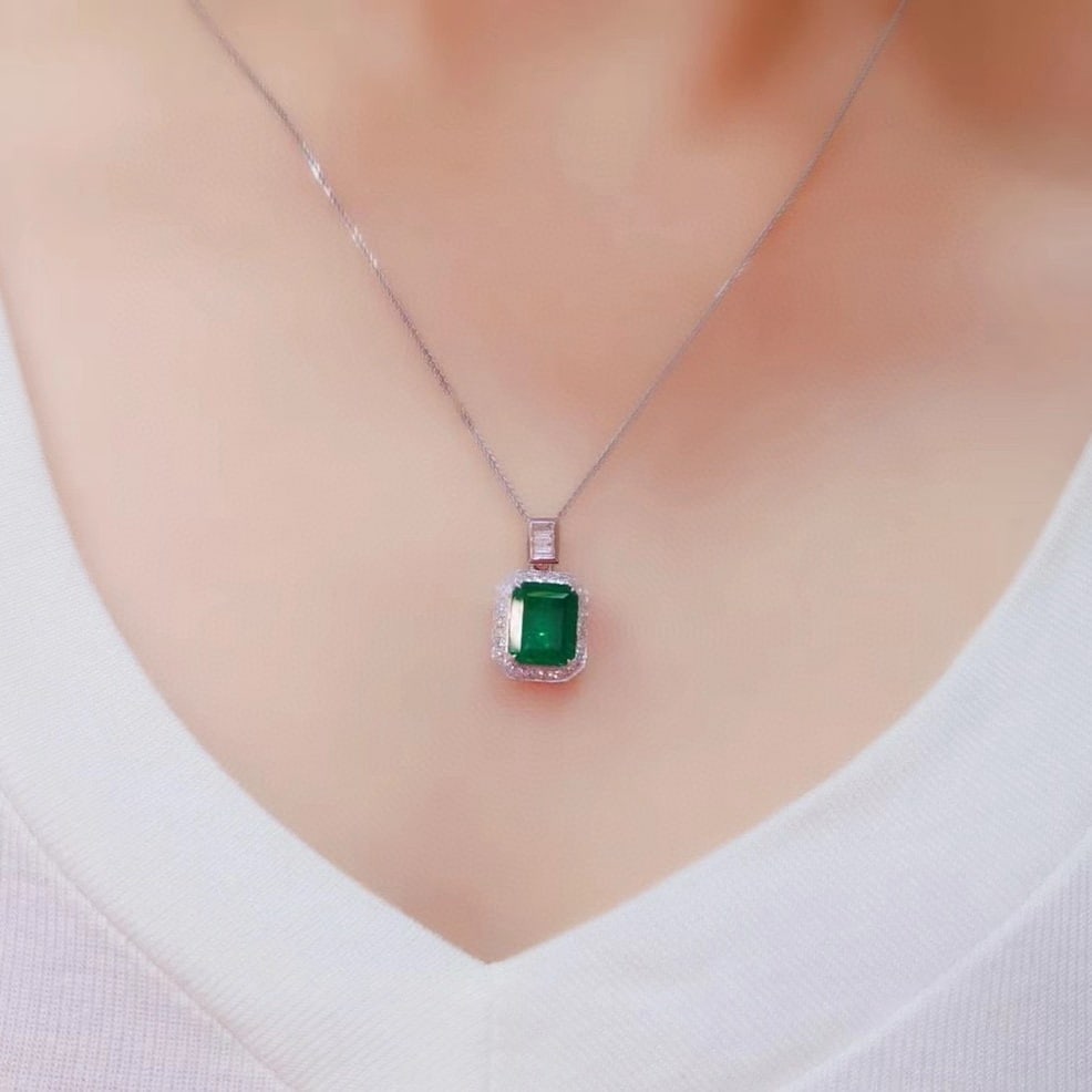 14k Gold 2.71 Ctw Vivid Green Natural Emerald & Diamond Pendant( Without Chain ) - 5