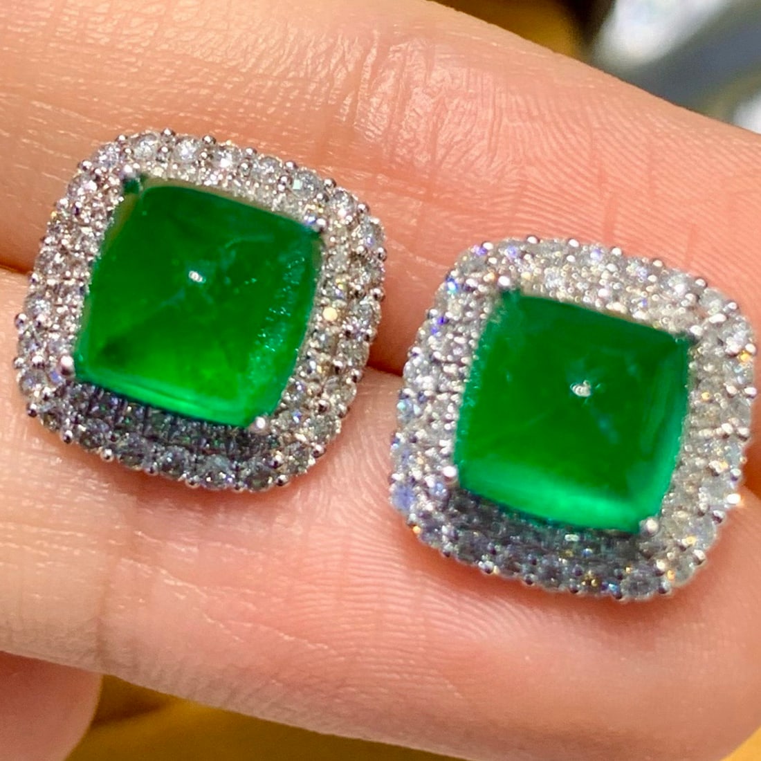 14k Gold 5.2 Ct Vivid Green Natural Emerald & Diamond Earrings - 6