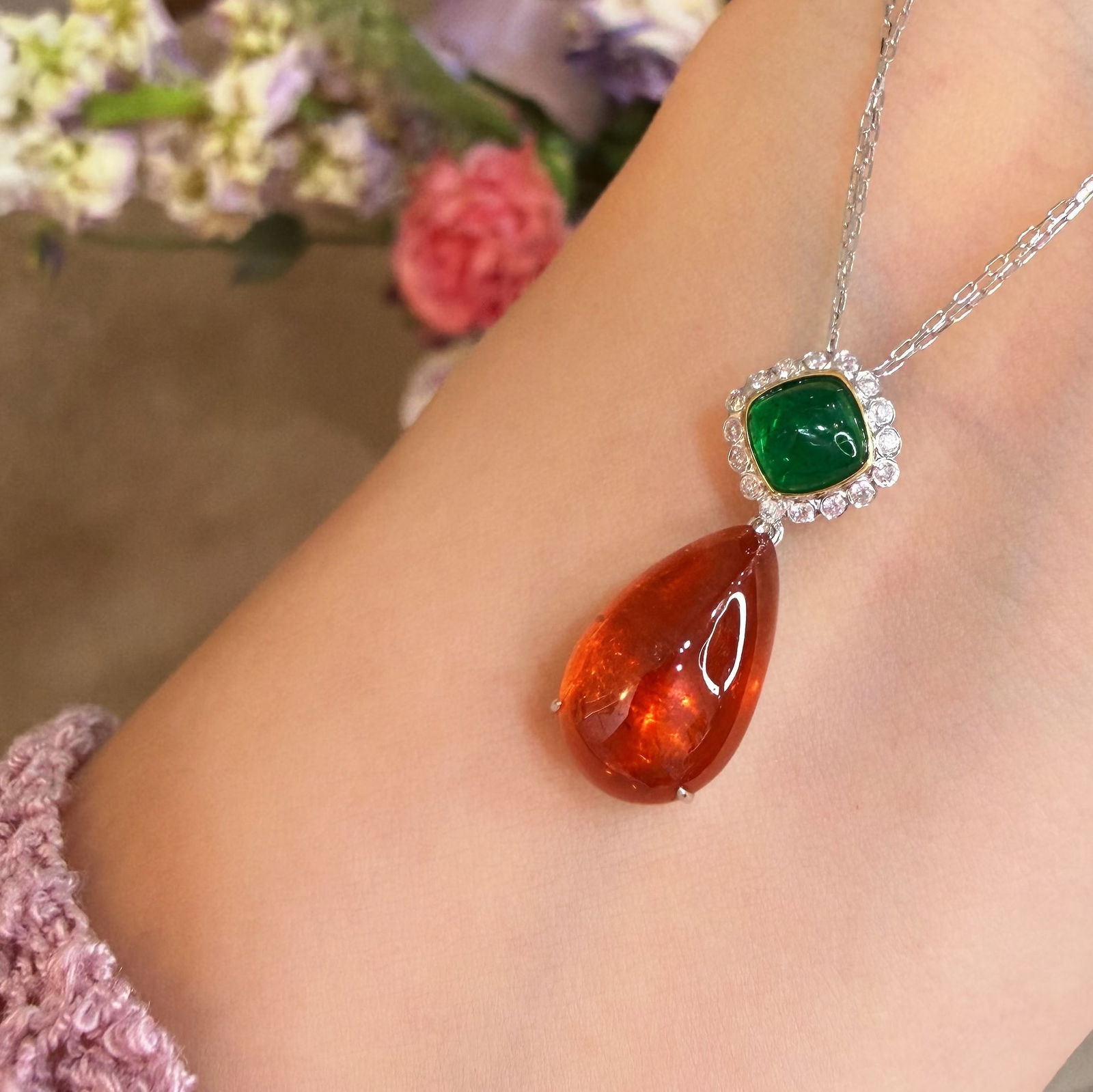 14k Gold 9.75 Ctw Natural Spessartine & Emerald Pendant( Without Chain ) - 2