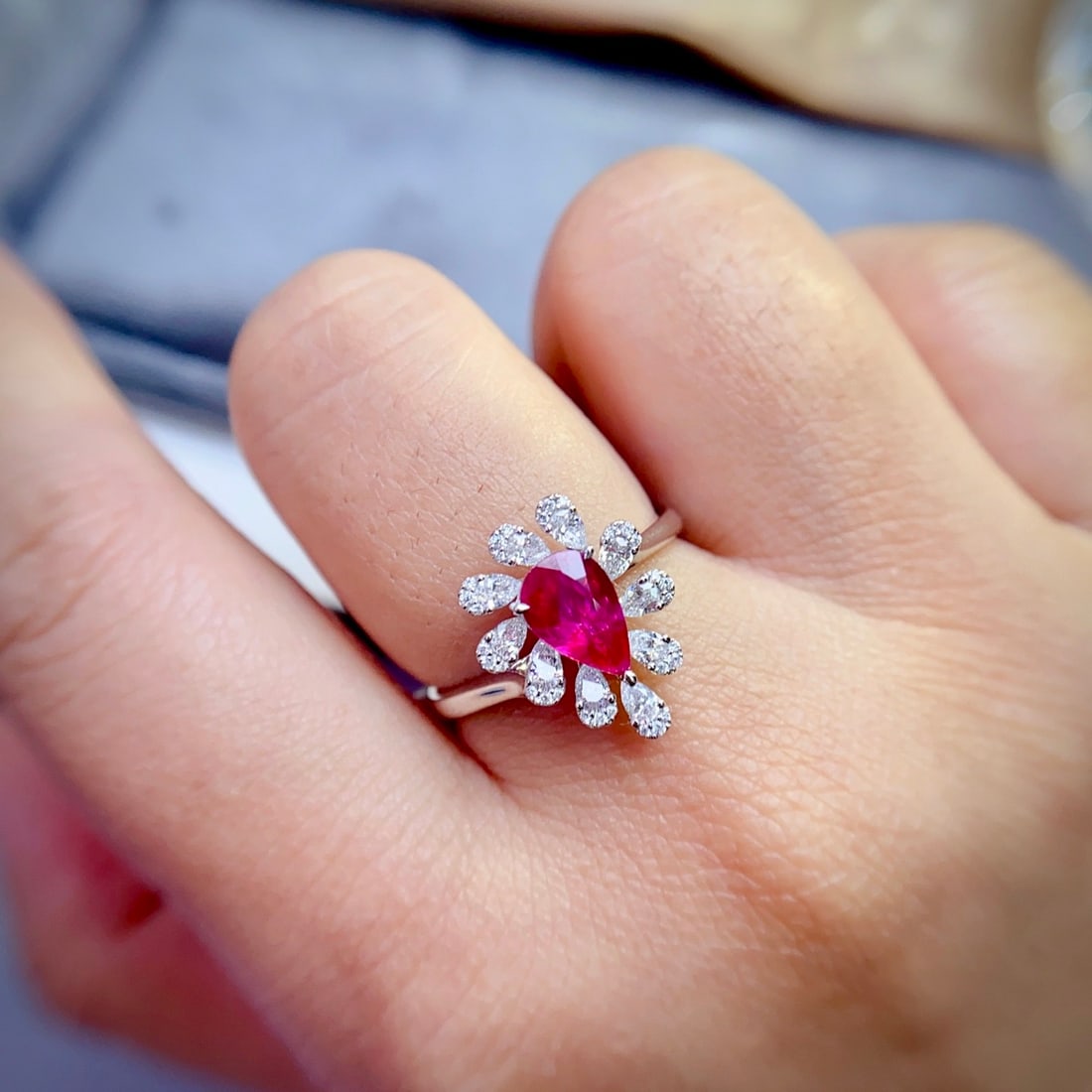 14k Gold 1.00 Ct Natural Ruby & Diamond Ring - 5