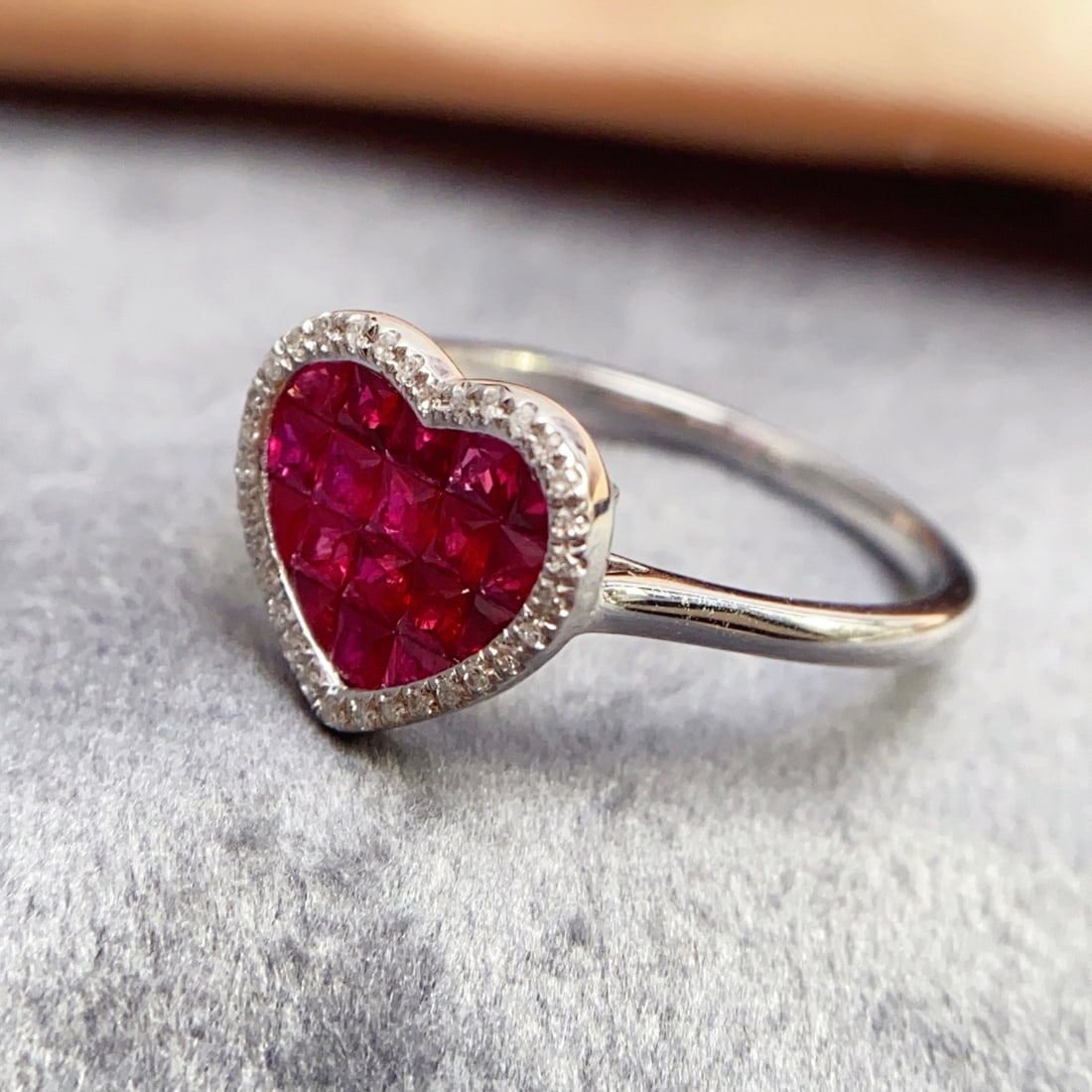 14k Gold 1.55 Ct Natural Ruby & Diamond Ring - 3