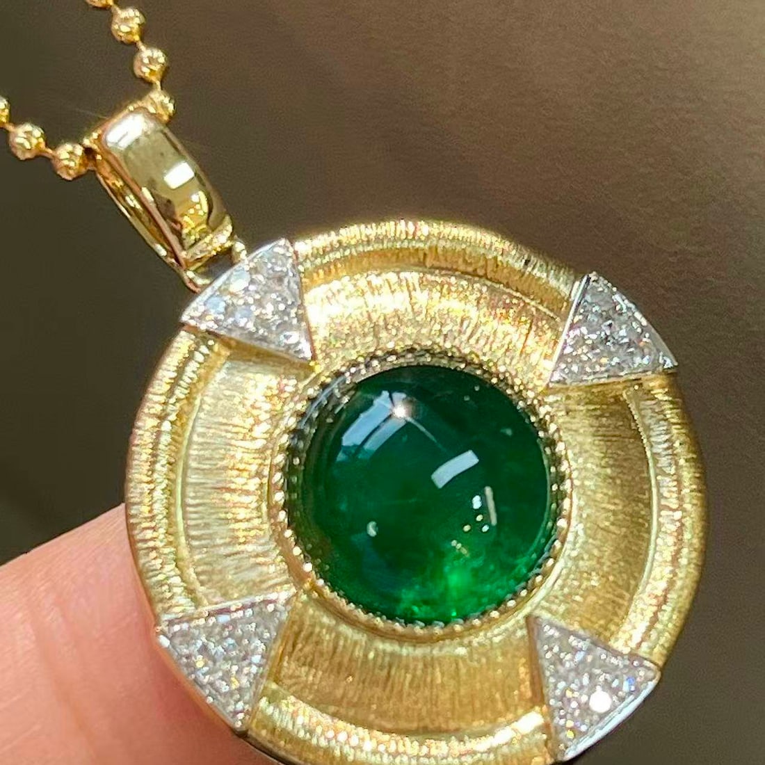 14k Gold 5.29 Ctw Vivid Green Natural Emerald & Diamond Pendant( Without Chain ) - 3