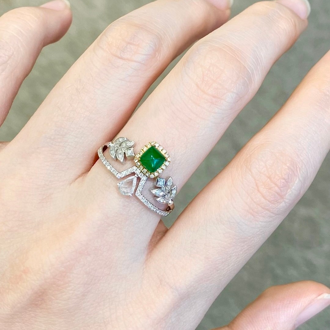 14k Gold 0.77 Ctw Vivid Green Natural Emerald & Diamond Ring - 7