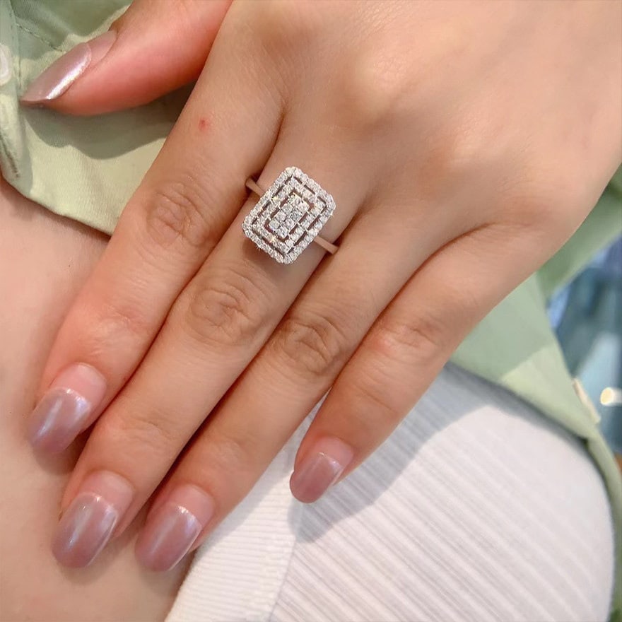 14k Gold 0.5 Ct Natural H Diamond Ring - 6