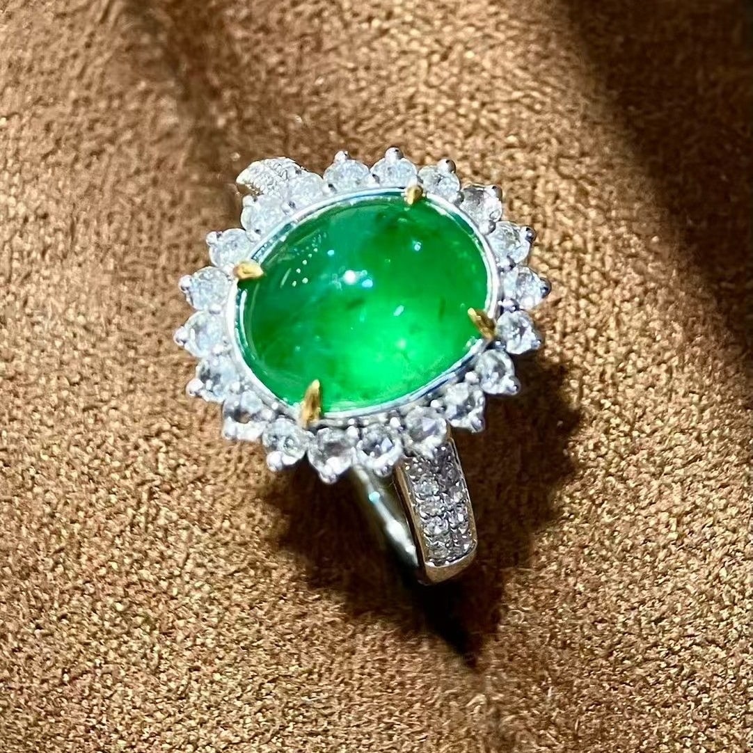 14k Gold 3.90 Ctw Vivid Green Natural Emerald & Diamond Ring - 4