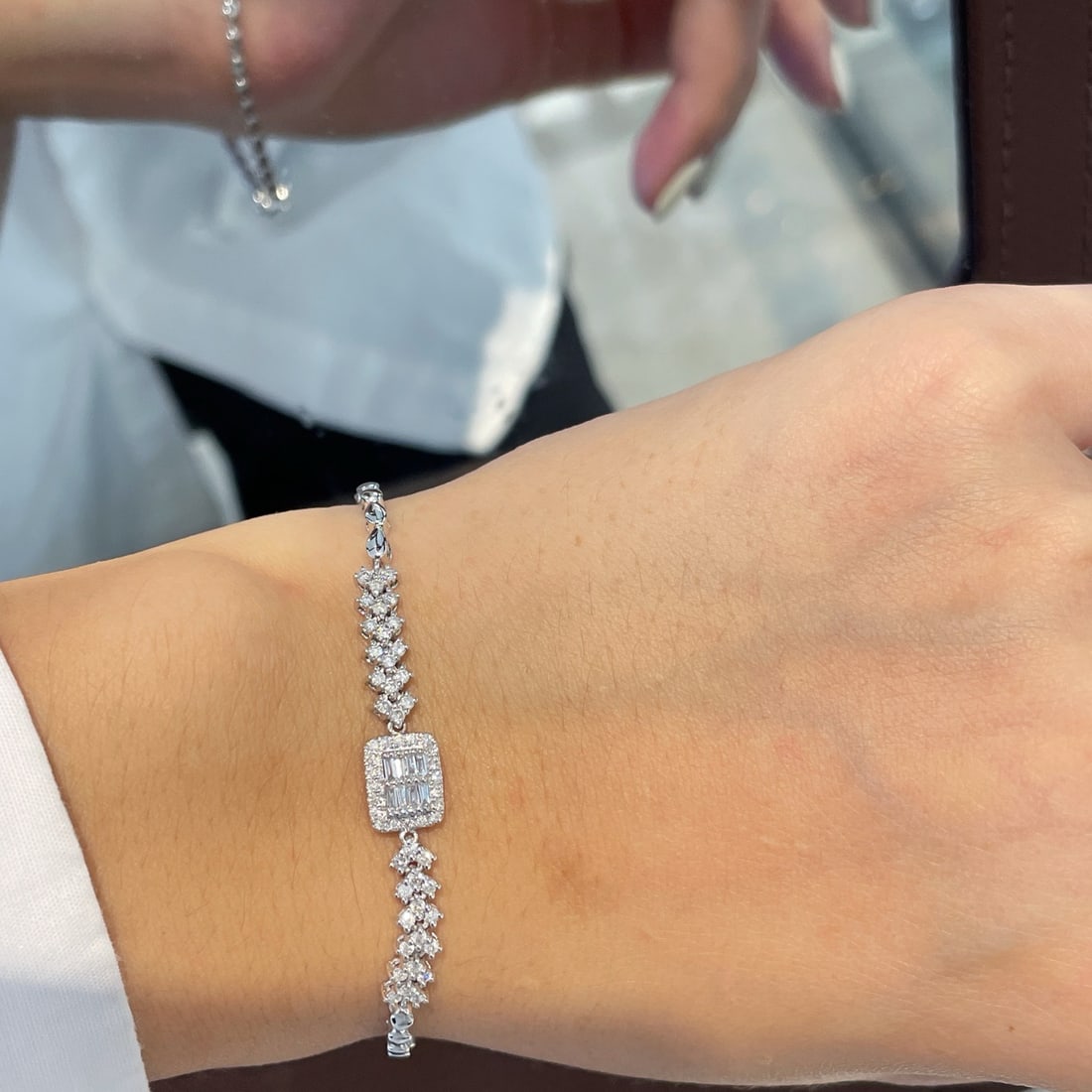 14k Gold 0.6 Ct Natural H Diamond Bracelet - 5