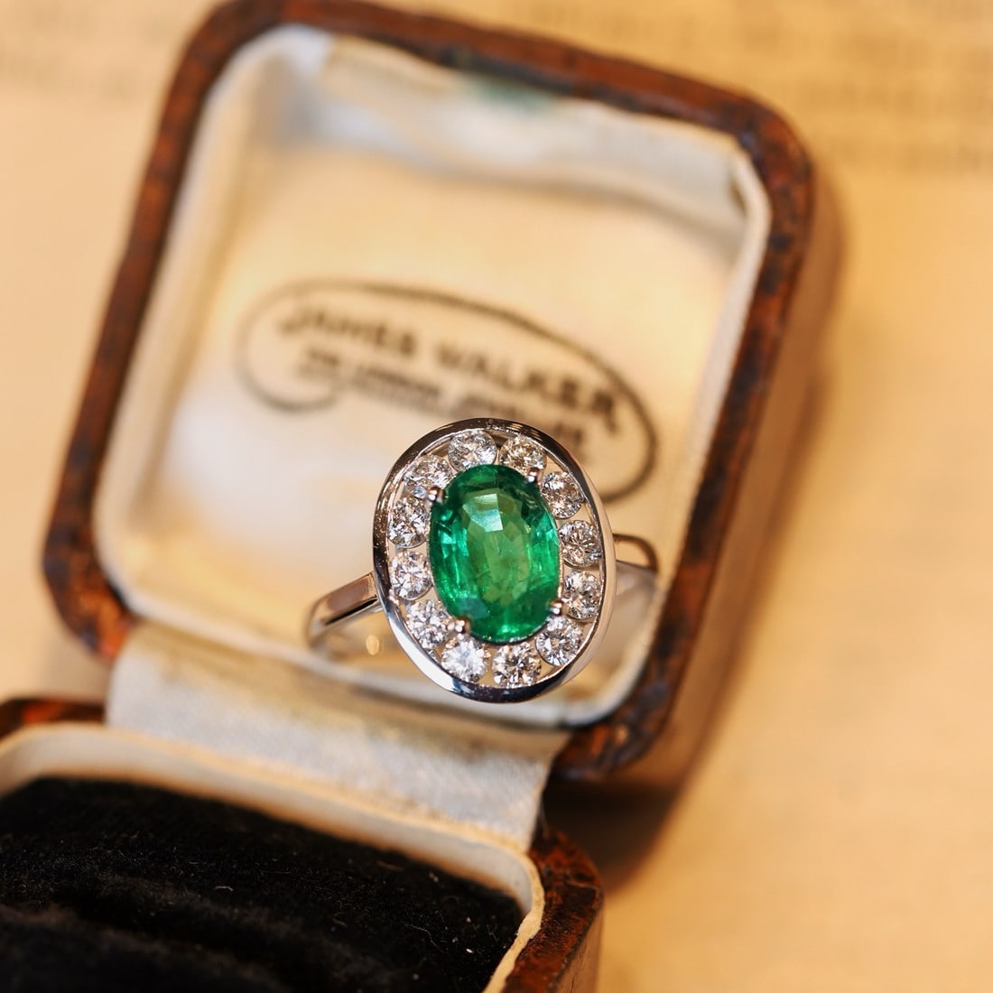 14k Gold 2.70 Ctw Natural Emerald & Diamond Ring: Ref:231116355 // gold content:14k gold // ring size:7. 25us // // main gemstone:emerald // shape:oval // carat weight:1. 86ct // color:green // treatment:natural // // adjacent gemstone 2 :