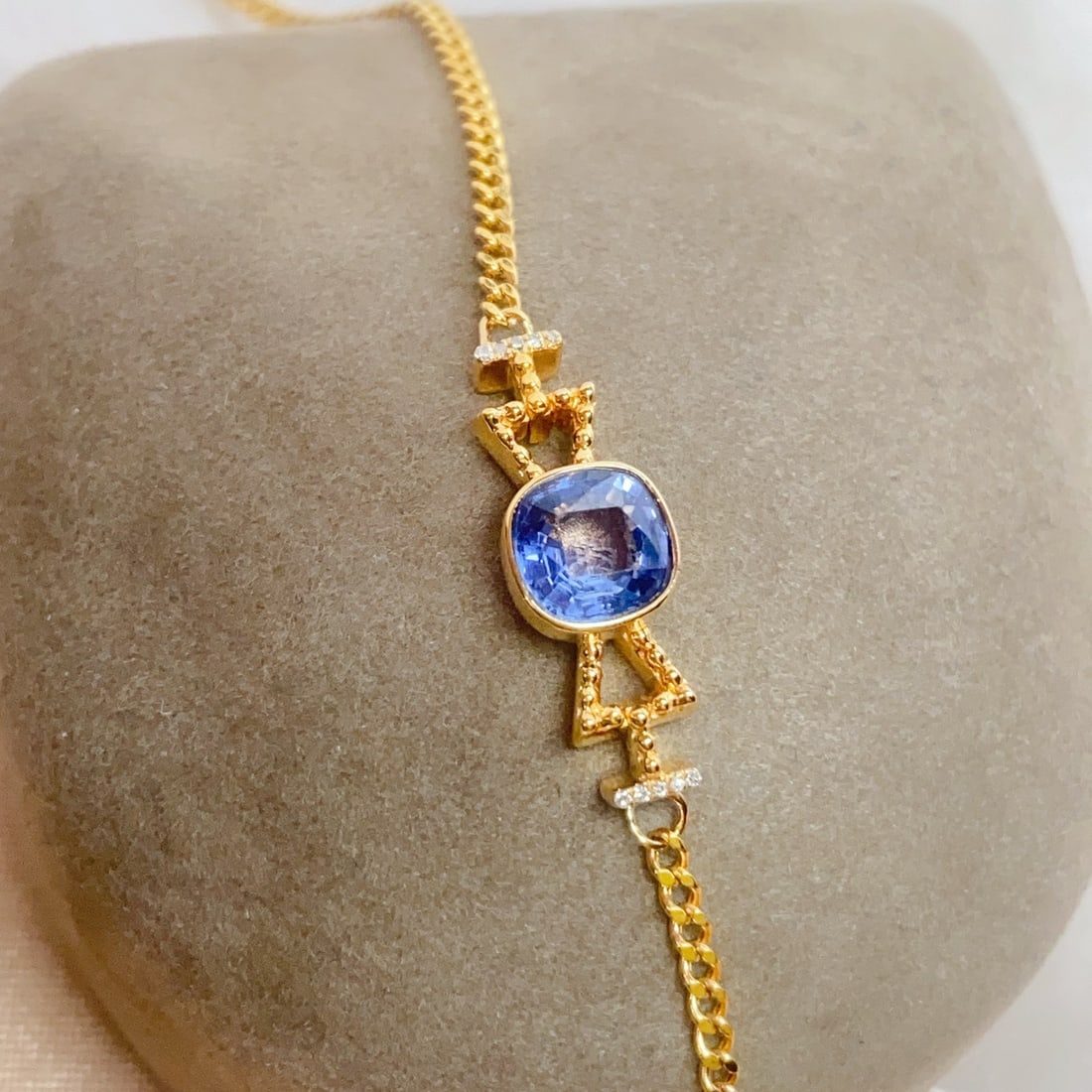 14k Gold 1.15 Ct Natural Sapphire & Diamond Bracelet - 3