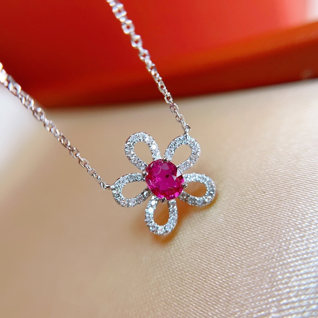 14k Gold 0.45 Ct Natural Ruby & Diamond Necklace - 3