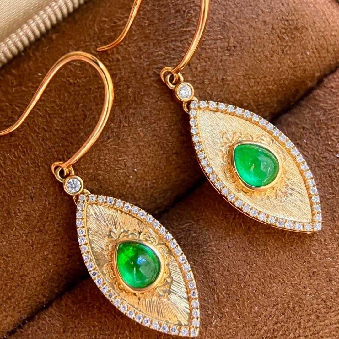 14k Gold 1.30 Ctw Vivid Green Natural Emerald & Diamond Earrings - 2