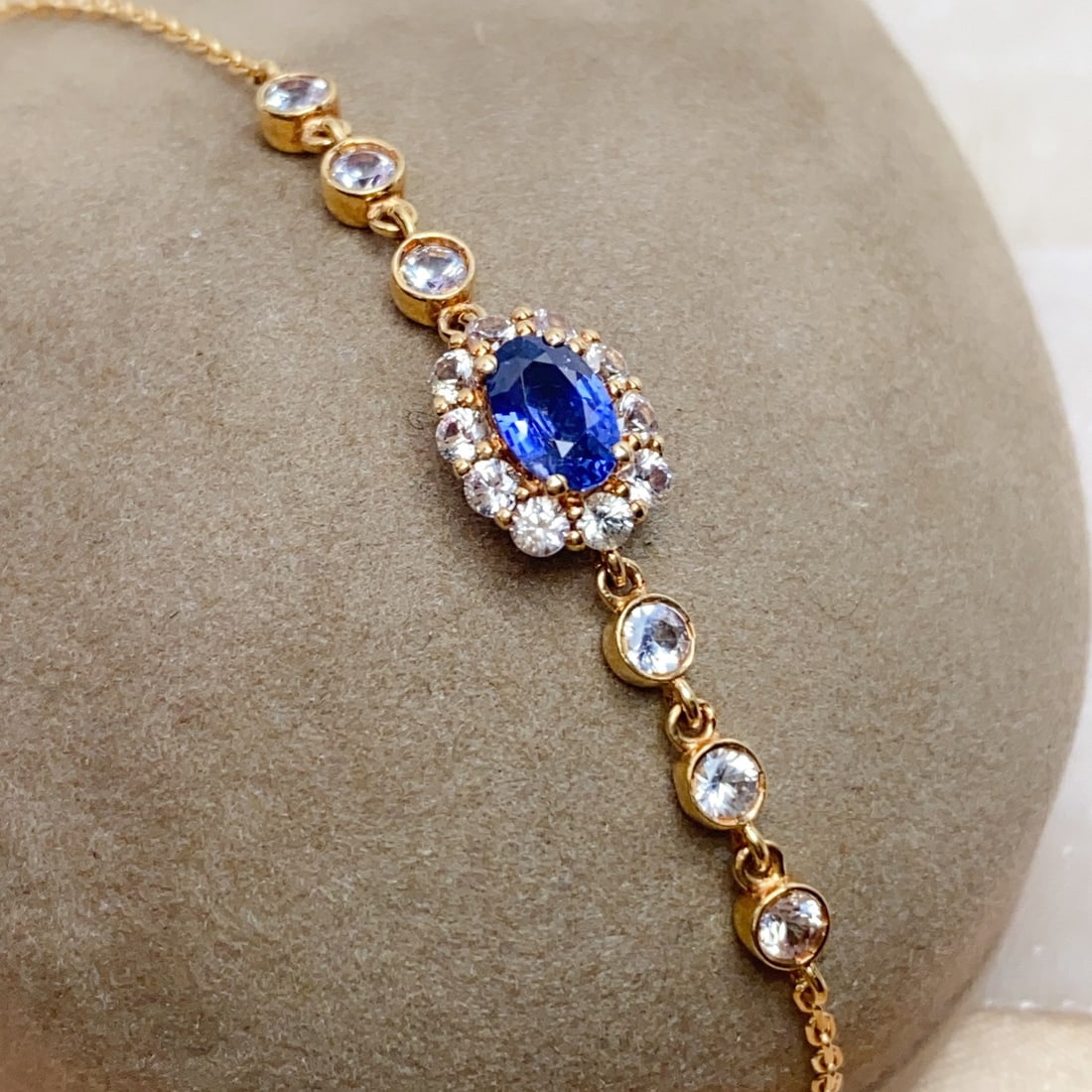 14k Gold 0.70 Ct Natural Sapphire & Sapphire Bracelet - 2