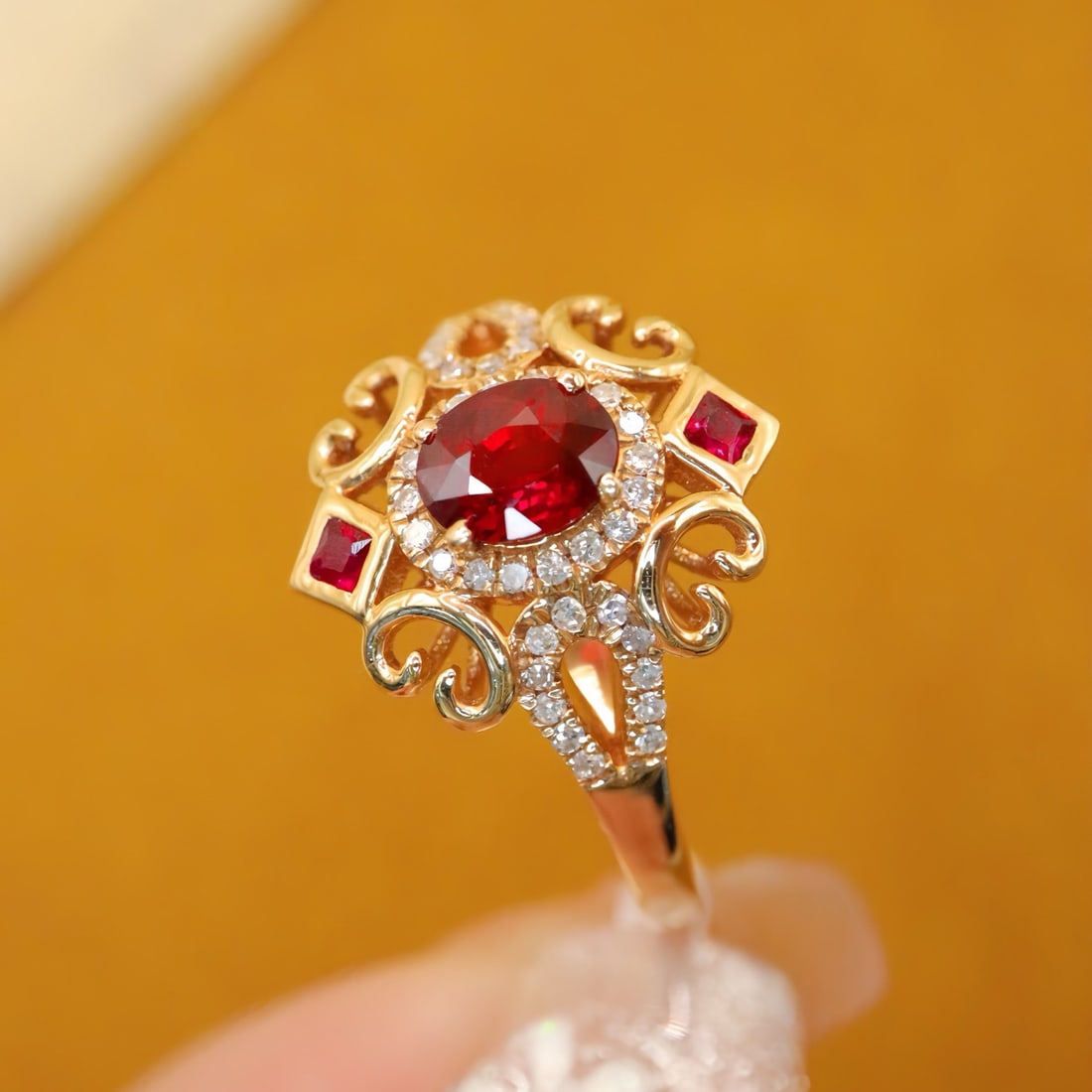 14k Gold 0.65 Ctw Vivid Red Natural Ruby & Diamond Ring - 3