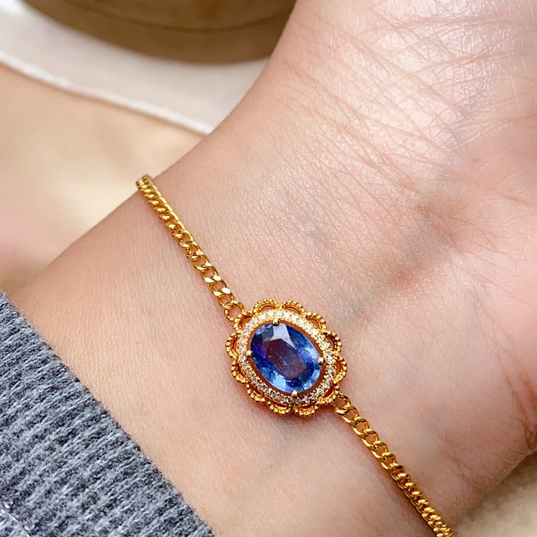 14k Gold 1.20 Ct Natural Sapphire & Diamond Bracelet - 5