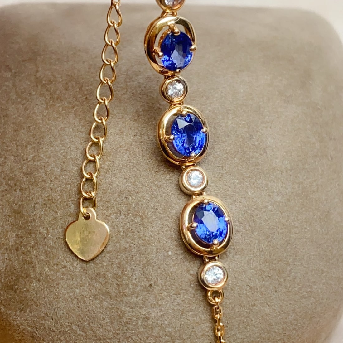 14k Gold 1.20 Ct Natural Sapphire & Sapphire Bracelet - 2