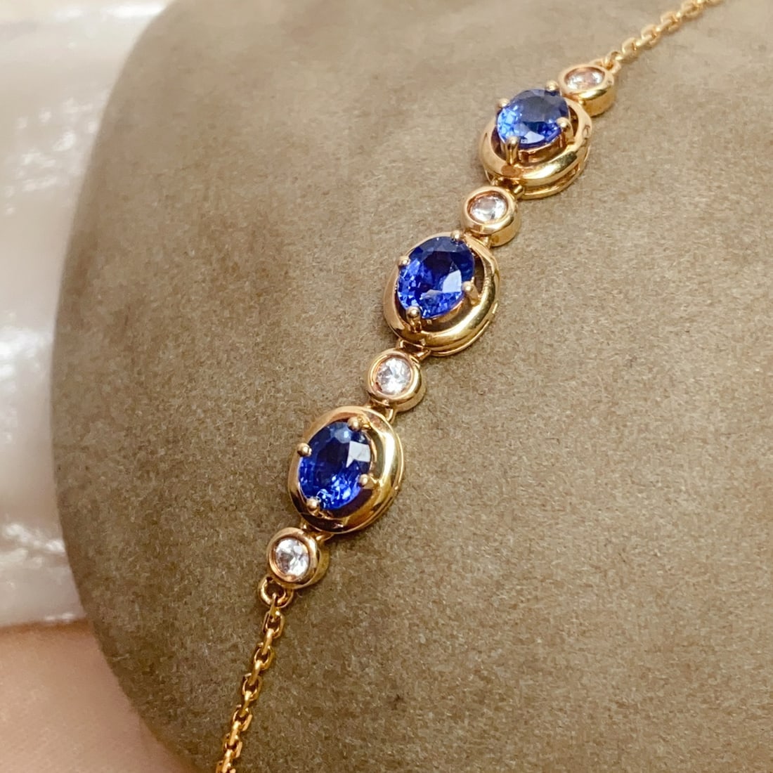 14k Gold 1.20 Ct Natural Sapphire & Sapphire Bracelet - 3