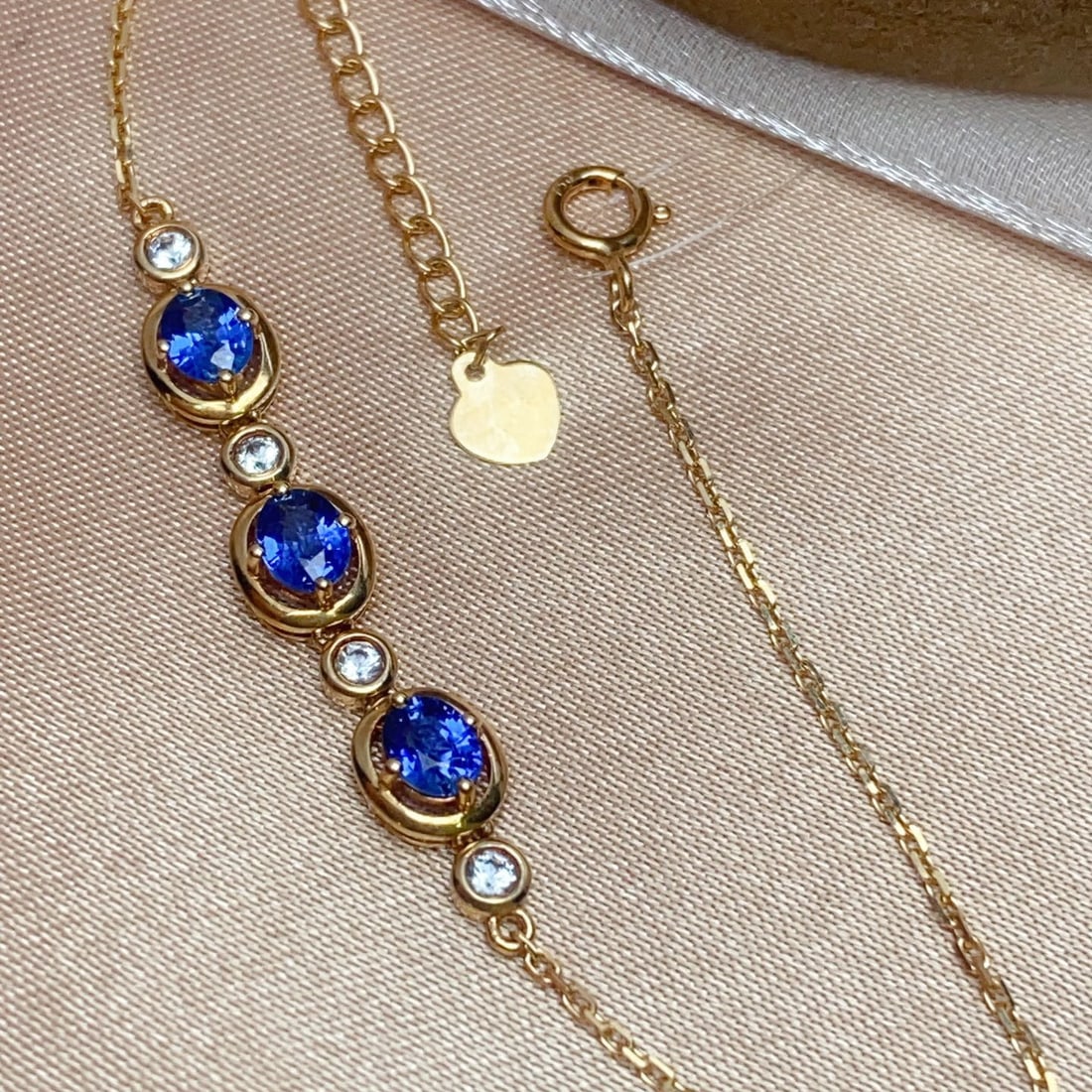 14k Gold 1.20 Ct Natural Sapphire & Sapphire Bracelet - 4