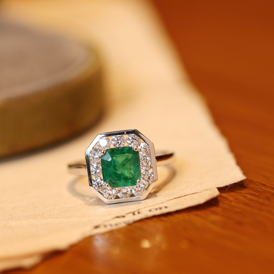 14k Gold 2.07 Ctw Vivid Green Natural Emerald & Diamond Ring: Ref:231116411 // gold content:14k gold // ring size:7. 25us // // main gemstone:emerald // shape:octagonal // carat weight:1. 29ct // color:vivid green // treatment:natural // // adjacent gemstone