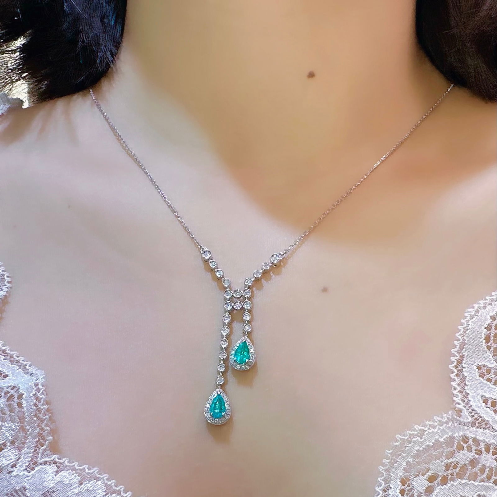 14k Gold 1.08 Ctw Natural Paraiba Tourmaline & Diamond Necklace - 2