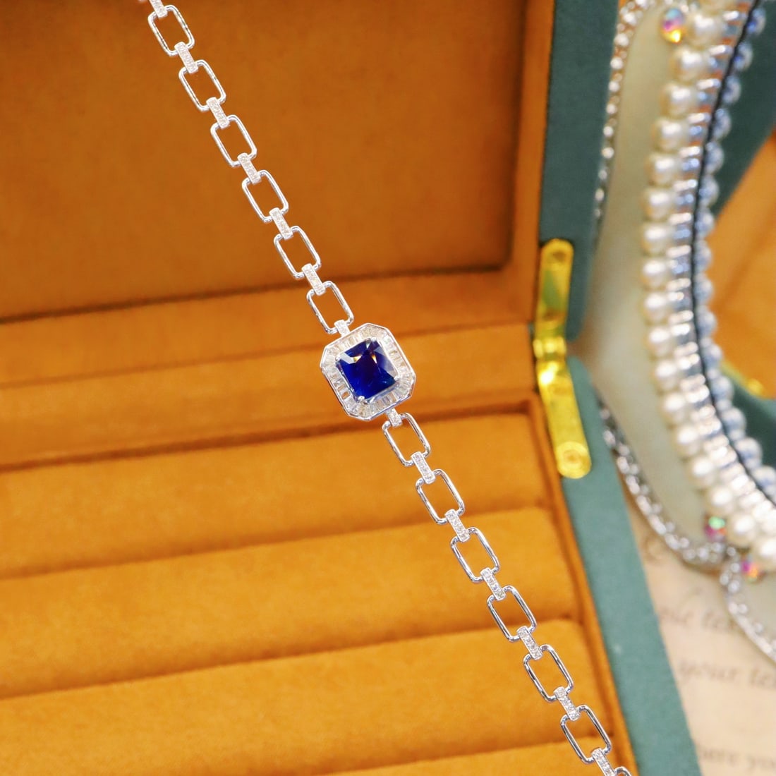 14k Gold 2.06 Ctw Natural Sapphire & Diamond Bracelet - 5