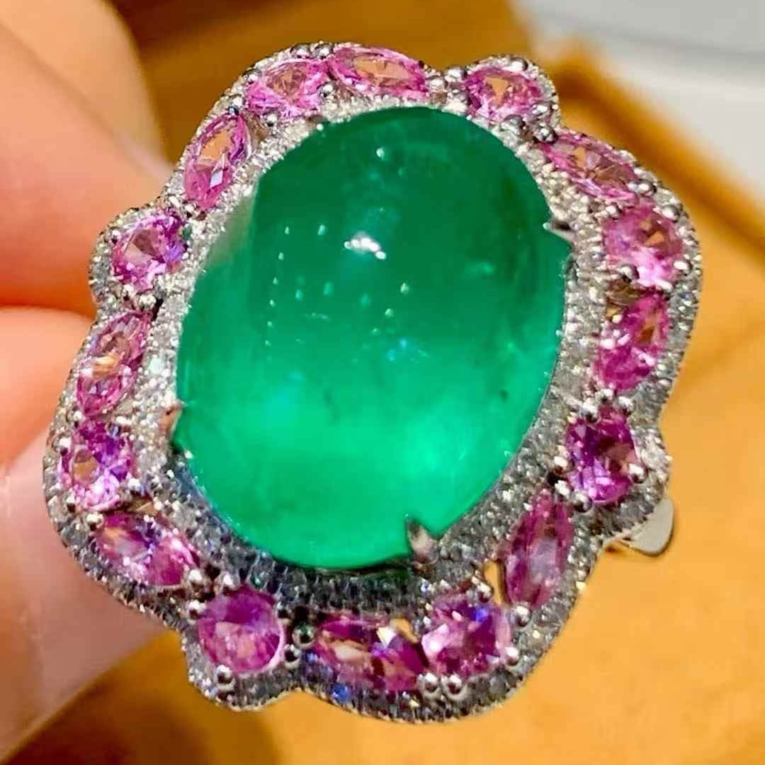 14k Gold 7.88 Ct Natural Emerald & Diamond Ring - 4