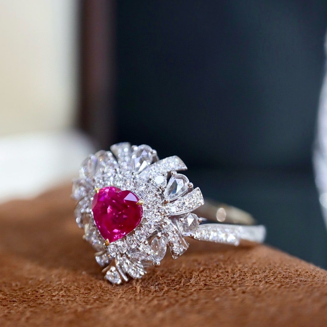 14k Gold 1.26 Ctw Natural Ruby & Diamond Ring - 4