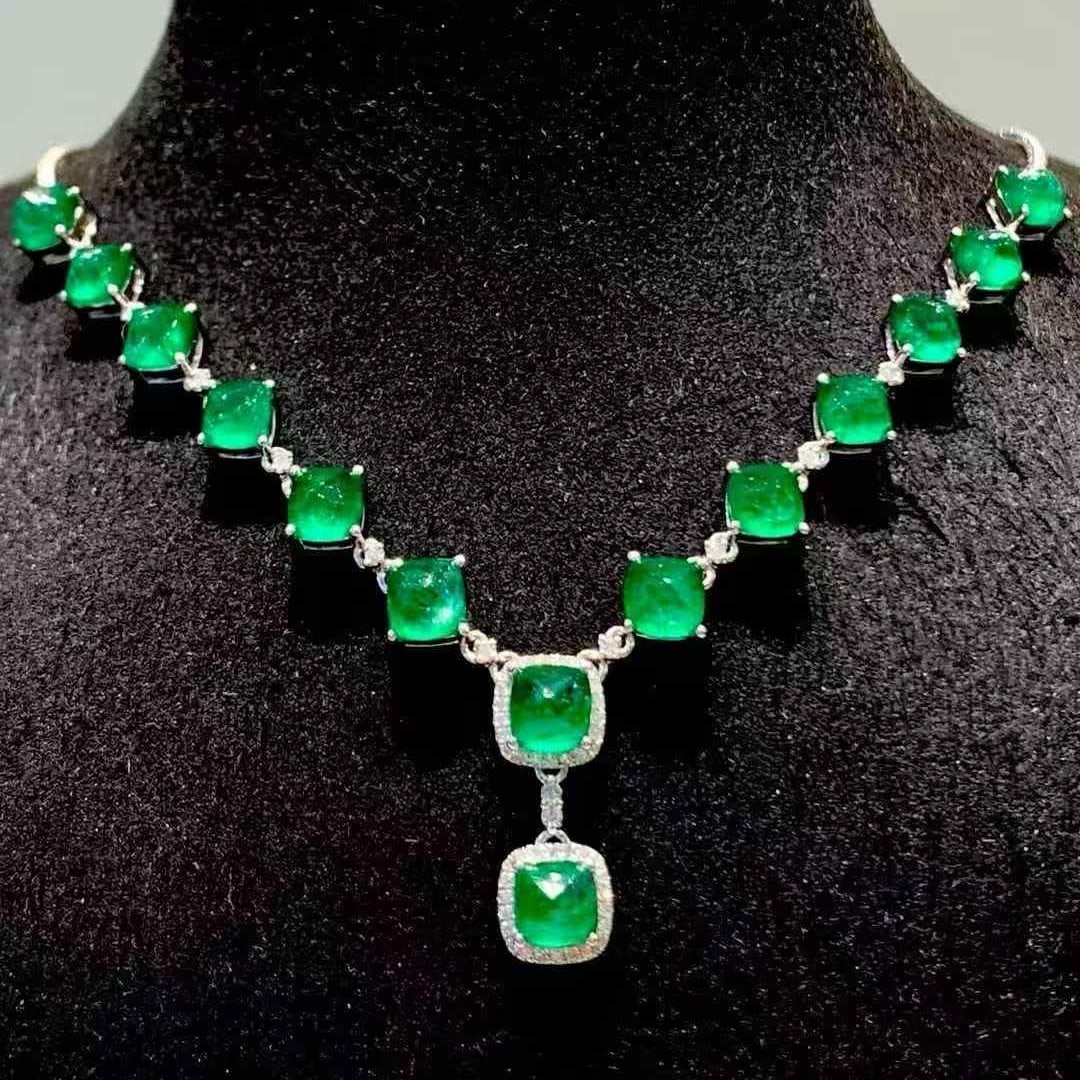 14k Gold 7.8 Ct Natural Emerald & Diamond Necklace - 3