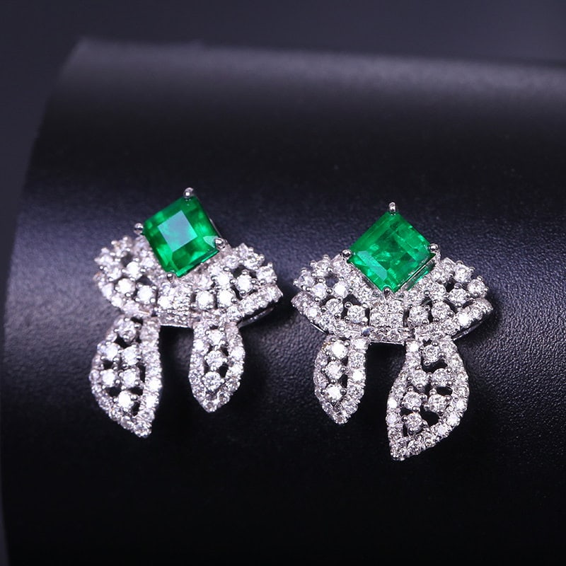 14k Gold 1.20 Ctw Vivid Green Natural Emerald & Diamond Earrings - 4