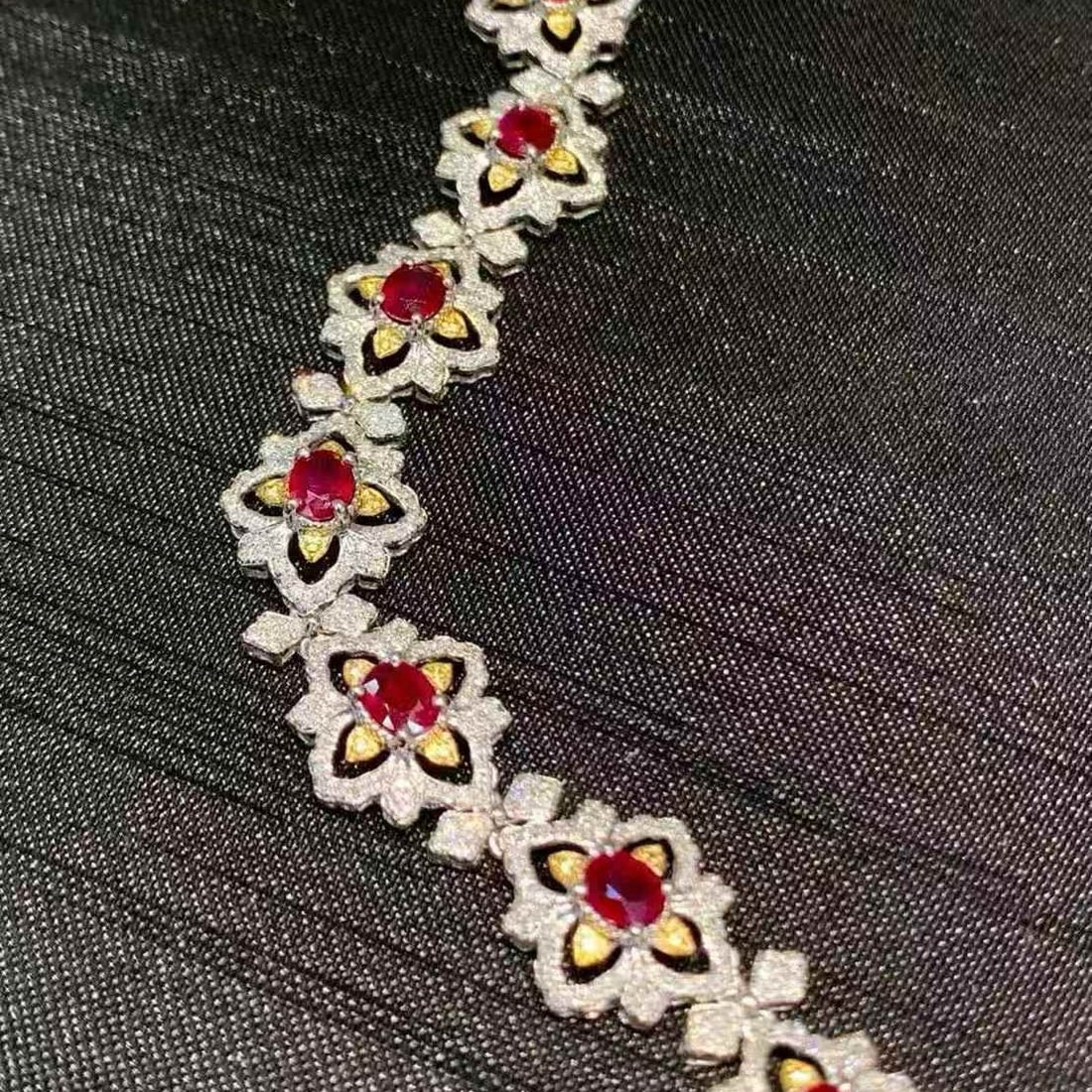 14k Gold 7.2 Ct Natural Ruby & Diamond Bracelet - 3