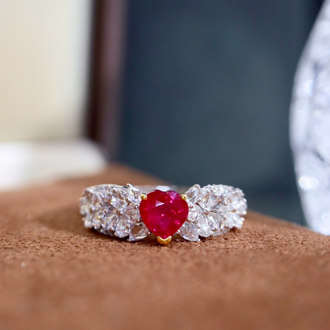 14k Gold 1.14 Ctw Natural Ruby & Diamond Ring - 5