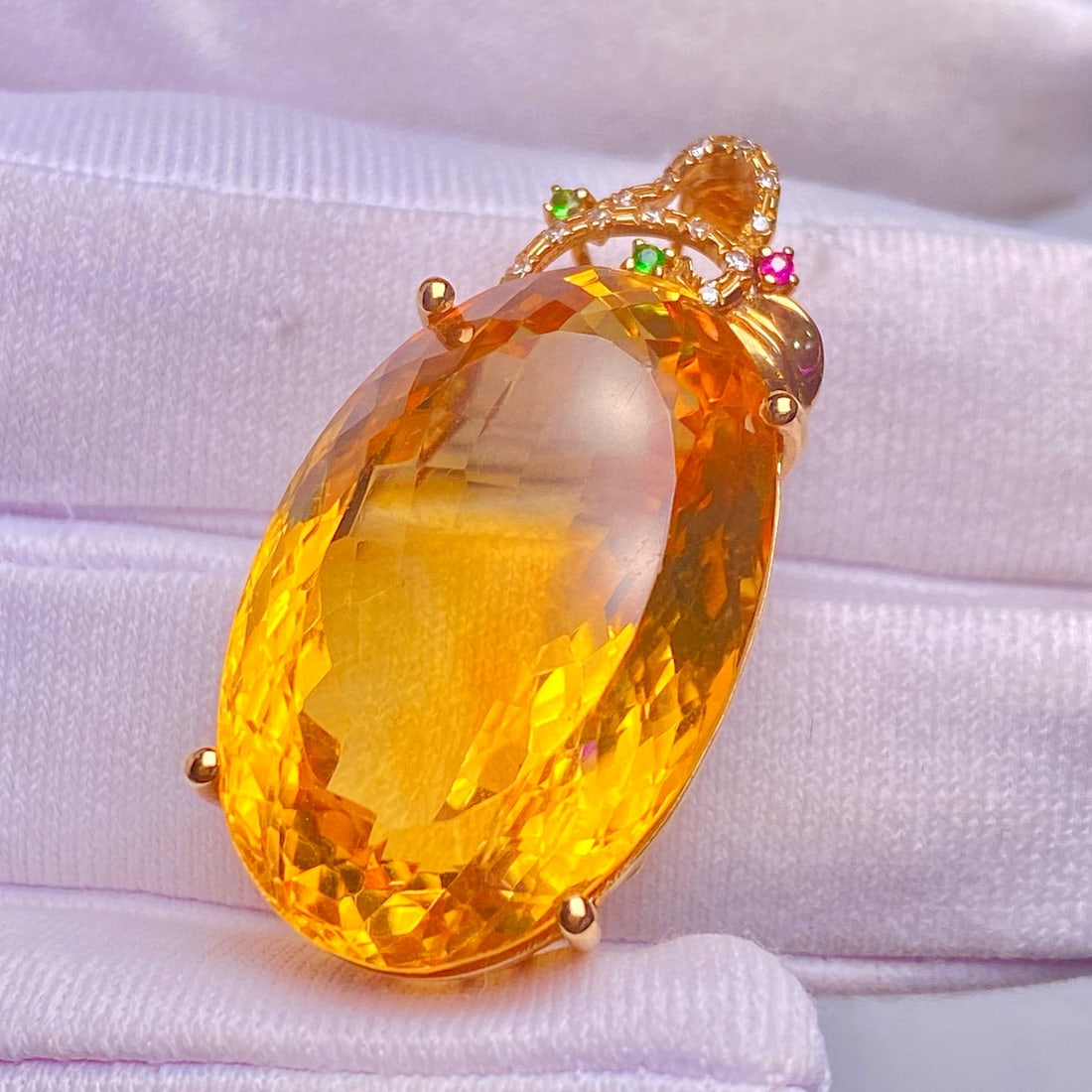 14k Gold 29.3 Ct Natural Citrine & Diamond Pendant( Without Chain ) - 6