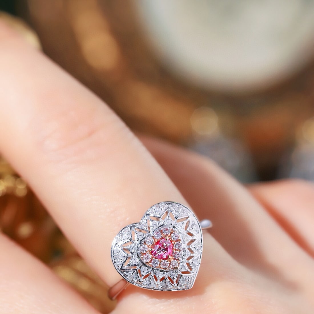 14k Gold 0.50 Ctw Natural Pink Diamond & Diamond Ring - 8