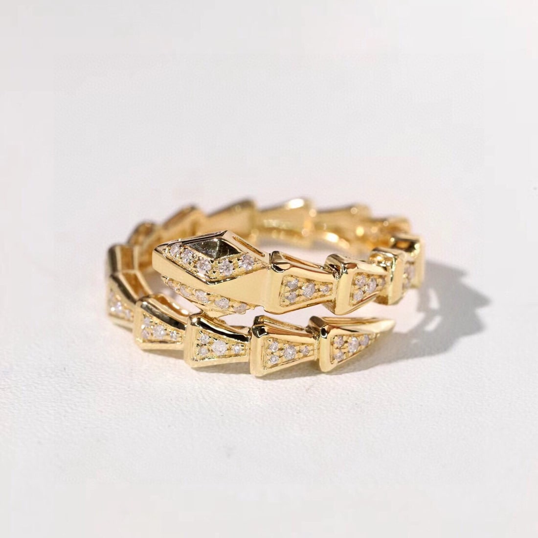 14k Gold 0.18 Ct Natural H Diamond Ring - 4