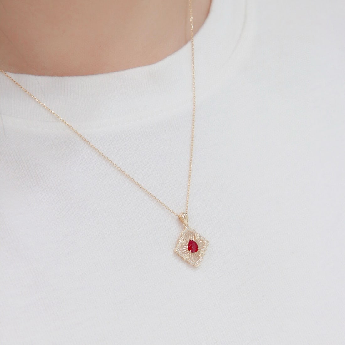 14k Gold 0.41 Ctw Natural Ruby & Diamond Necklace - 8