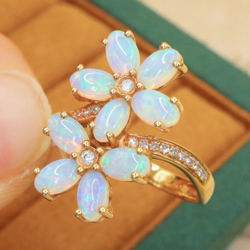 14k Gold 1.78 Ctw Natural Opal & Diamond Ring - 4