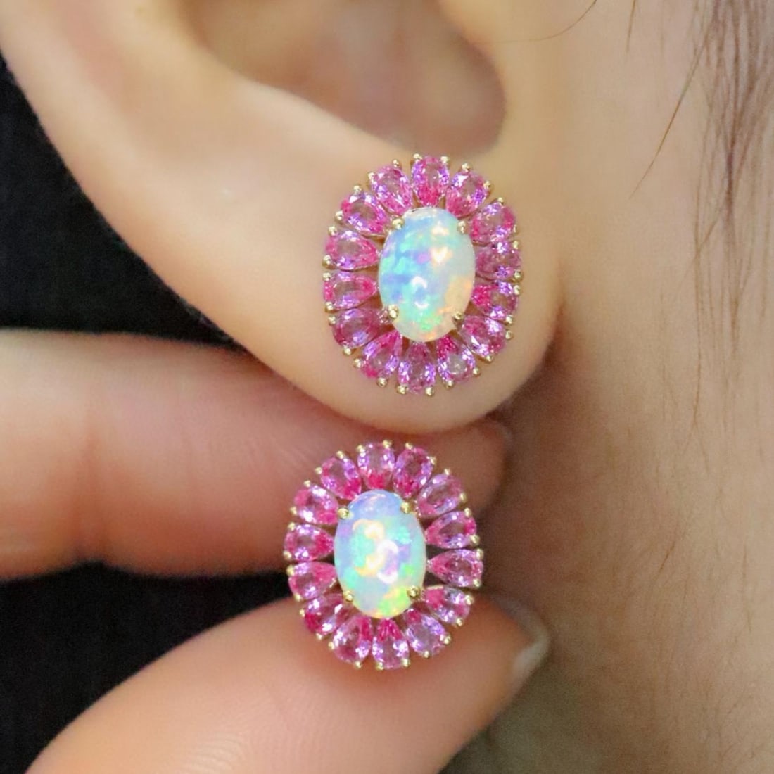 14k Gold 2.89 Ctw Natural Opal & Sapphire Earrings: Ref:231107155 // gold content:14k gold // main gemstone:opal // shape:oval // carat weight:0. 85ct // color:color // treatment:natural // // adjacent gemstone 2 : sapphire // number of stones:30 //