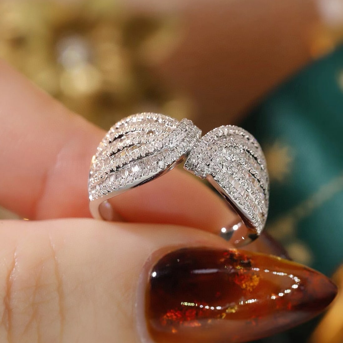 14k Gold 0.76 Ct Natural H Diamond Ring - 6