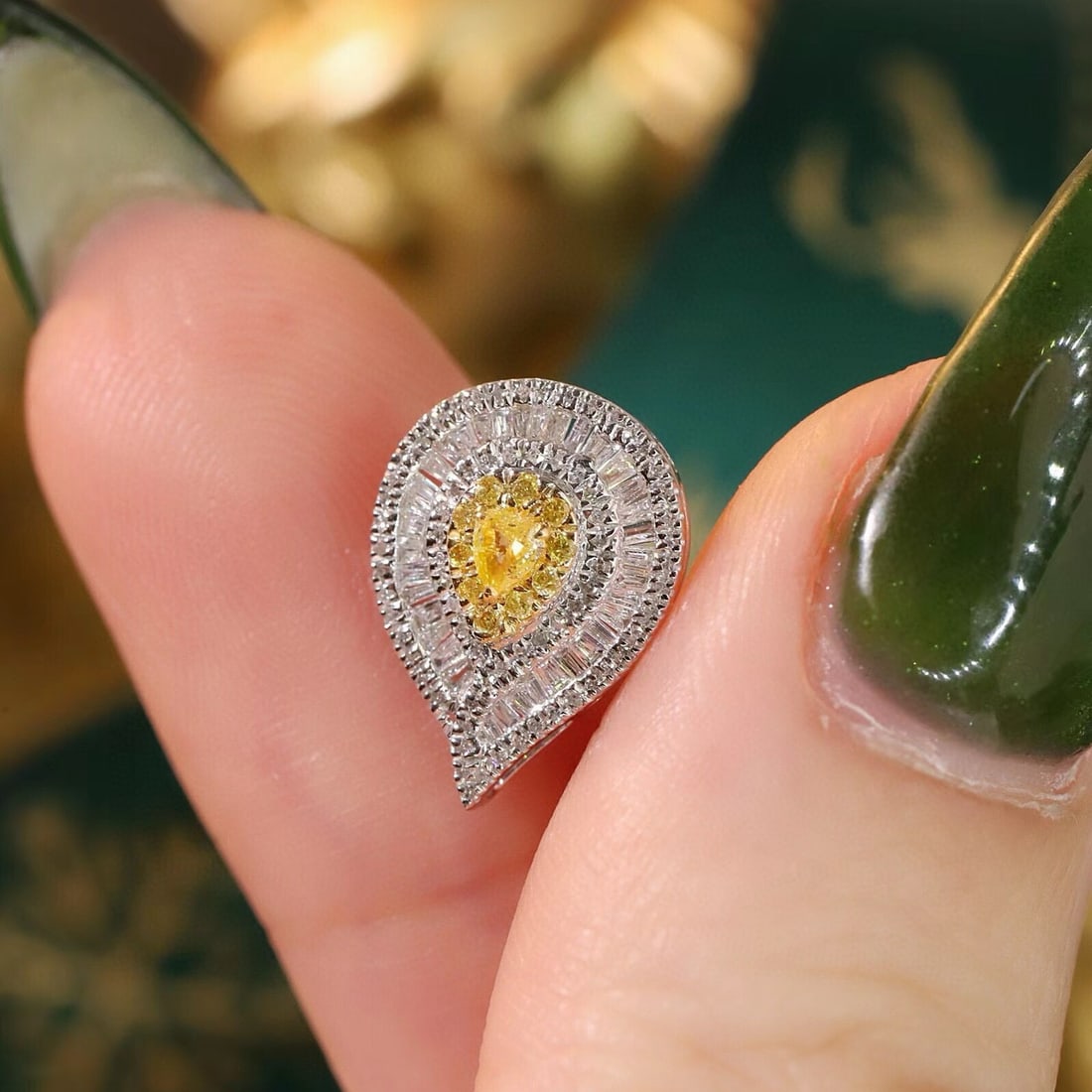 14k Gold 0.80 Ctw Natural Yellow Diamond & Diamond Earrings - 6