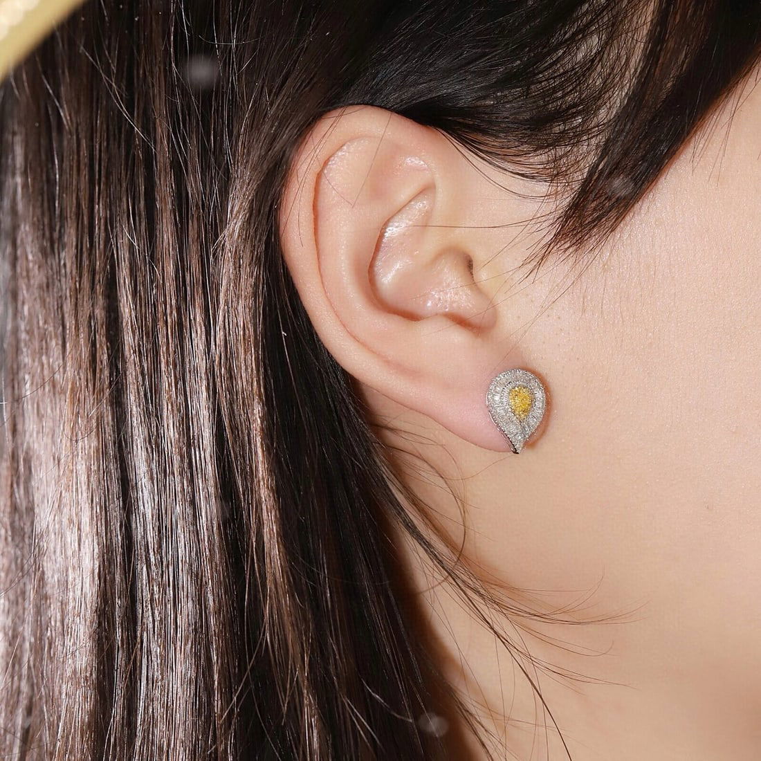 14k Gold 0.80 Ctw Natural Yellow Diamond & Diamond Earrings - 8