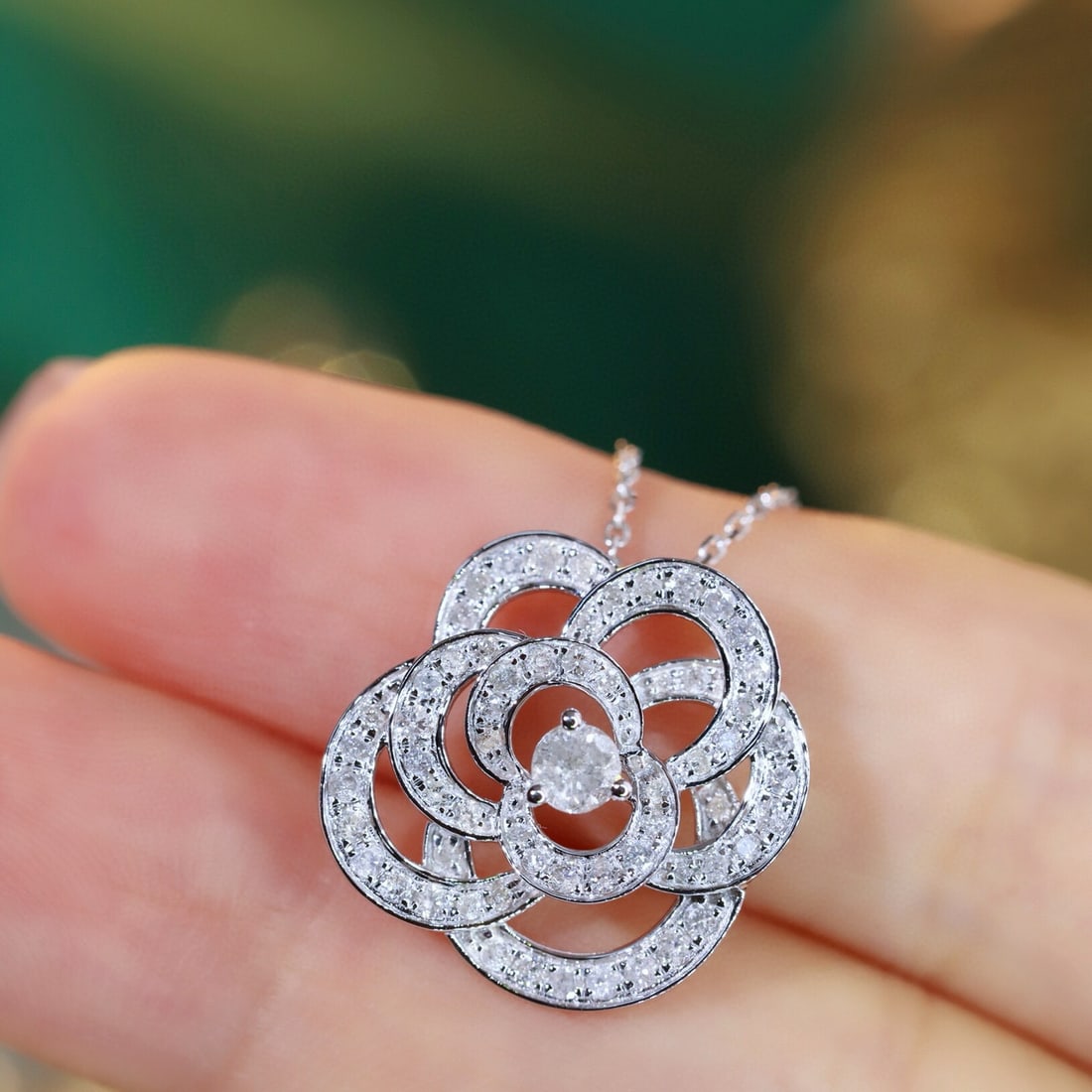 14k Gold 0.65 Ctw Natural H Diamond Necklace - 4