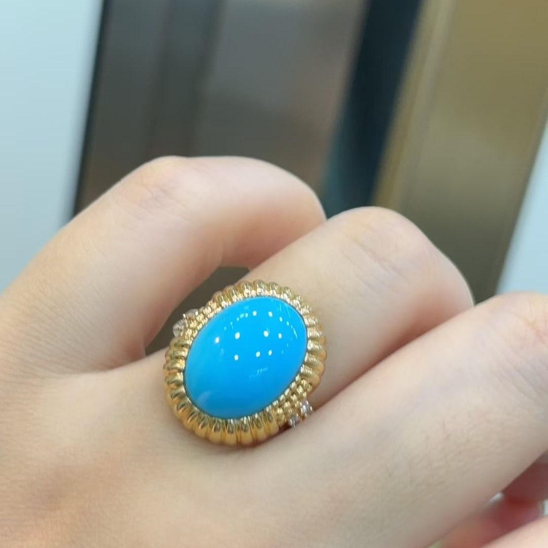 14k Gold 5.95 Ctw Natural Blue Turquoise & Diamond Ring - 4