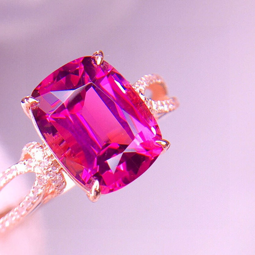 14k Gold 3.1 Ct Natural Tourmaline & Diamond Ring - 2