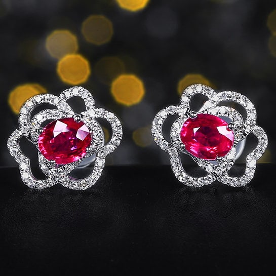 14k Gold 1.35 Ctw Natural Ruby & Diamond Earrings: Ref:231107193 // gold content:14k gold // main gemstone:ruby // shape:oval // carat weight:1. 05ct // color:red // treatment:natural // // adjacent gemstone 2 : diamond // number of stones:100 // shap
