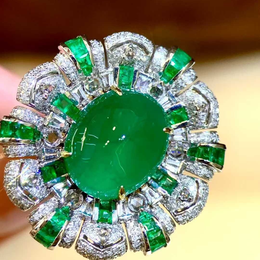 14k Gold 8.05 Ct Natural Emerald & Diamond Ring - 2